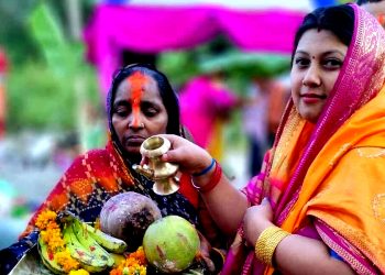 आज बिहान उदाउँदो सूर्यलाई अघ्र्य दिएपछि छठ पर्व  सम्पन्न