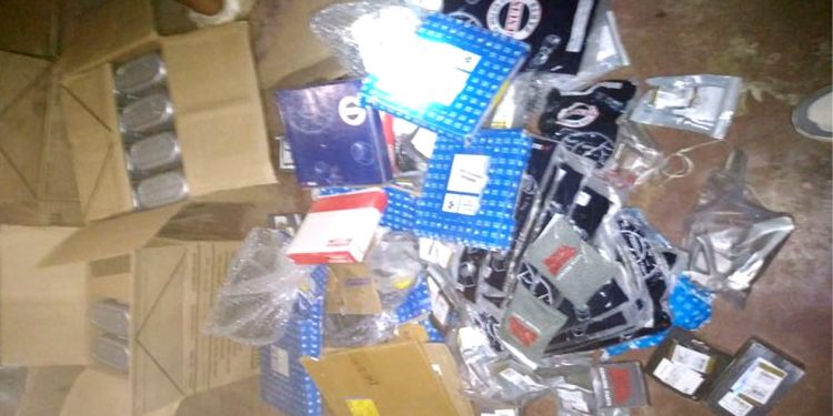 झापाको मेचीनगर नगरपालिकाबाट अवैध सामान बरामद