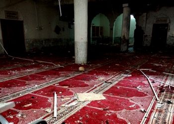पाकिस्तानकाे एक मस्जिदमा बम बिस्फोट , ५९ जनाको ज्यान गयो