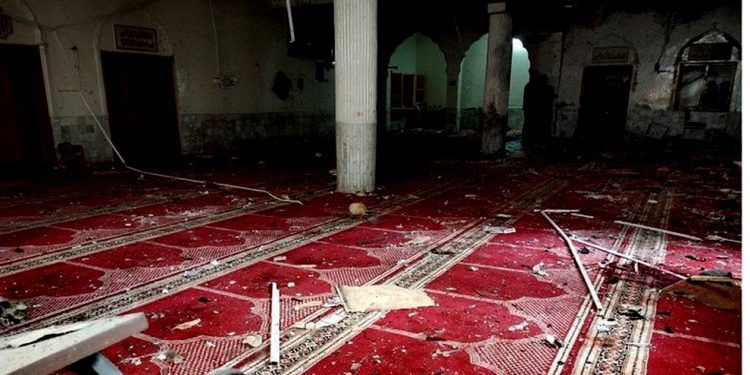 पाकिस्तानकाे एक मस्जिदमा बम बिस्फोट , ५९ जनाको ज्यान गयो