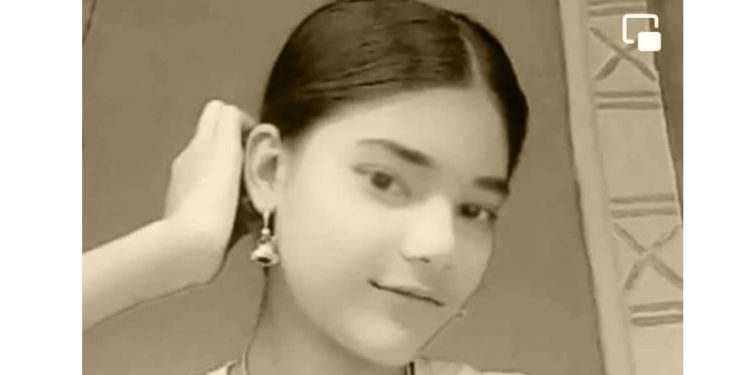 शिक्षकले कुटेको भिडियो अर्को शिक्षकले भिडियो खिच्दा आत्महत्या