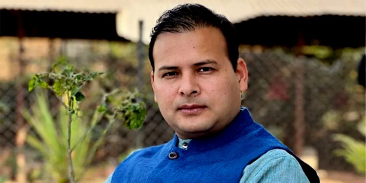 माओवादी केन्द्रका उपाध्यक्ष कृष्णबहादुर महराका छोरा राहुल पक्राउ