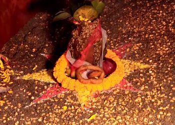 आजबाट दसैं सुरु, आज घटस्थापना ,जमरा राख्ने साइत ११:२९ बजे