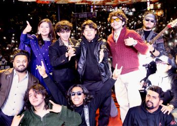 ‘कुमारी’को कन्सर्टमा करिब ७ हजार पोखरेली दर्शकहरुको मायाले मख्ख निर्देशक राउत